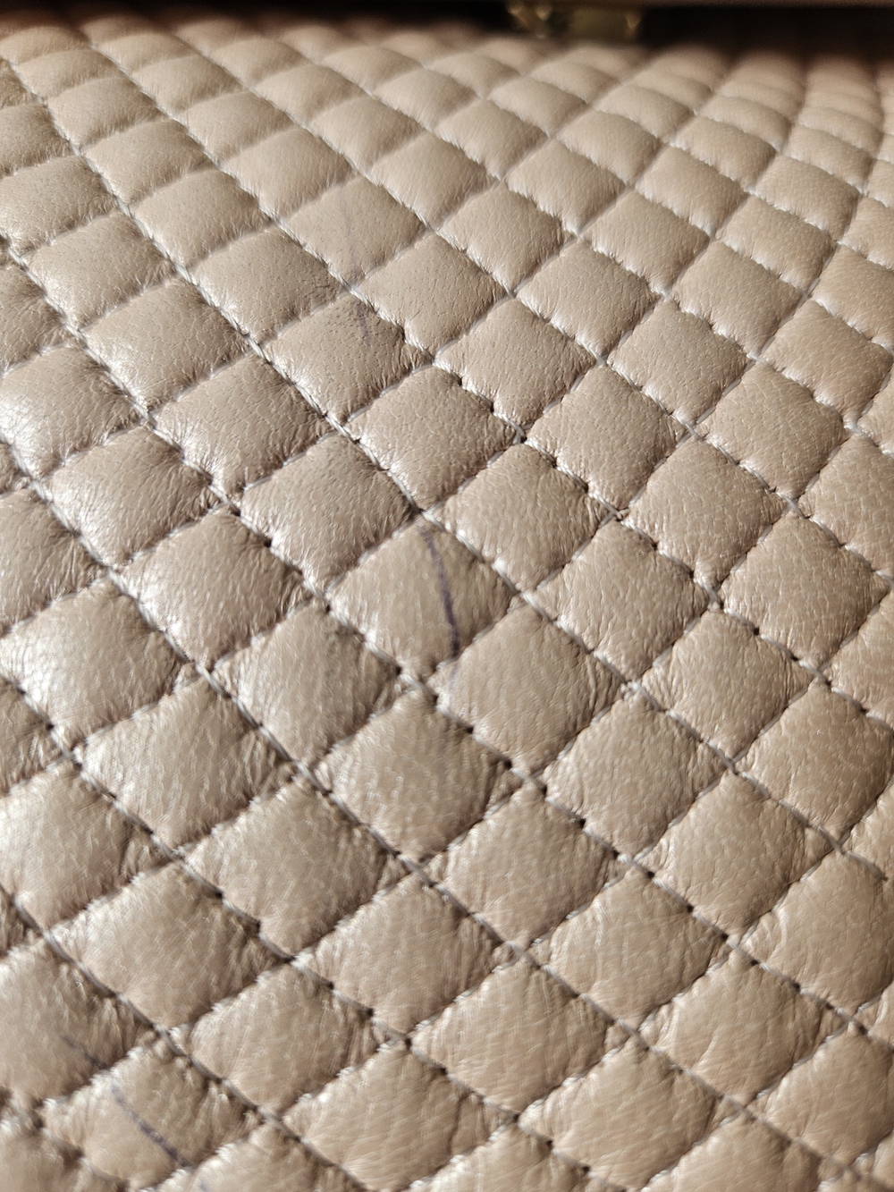 Bally Quilted Crossbody Bag in Blush Pink with Clear Top Handle - Picture 7 of 11